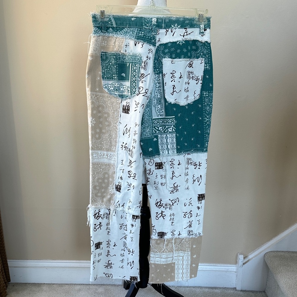 SHEIN Distressed Patchwork Jeans - Picture 8 of 15